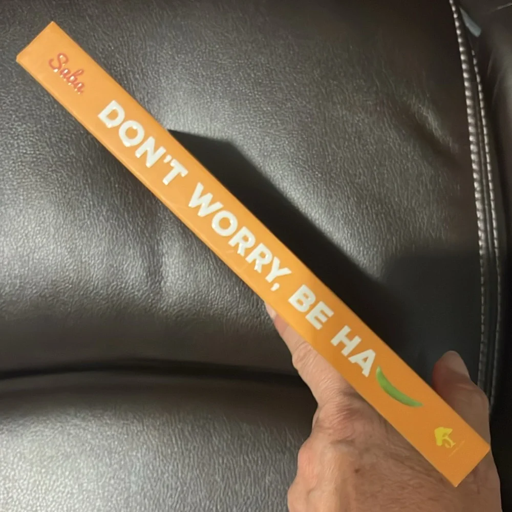 NEW Don't Worry, Be Ha-PEA: 101 Deliciously Clever Food Puns, Great Gift Item